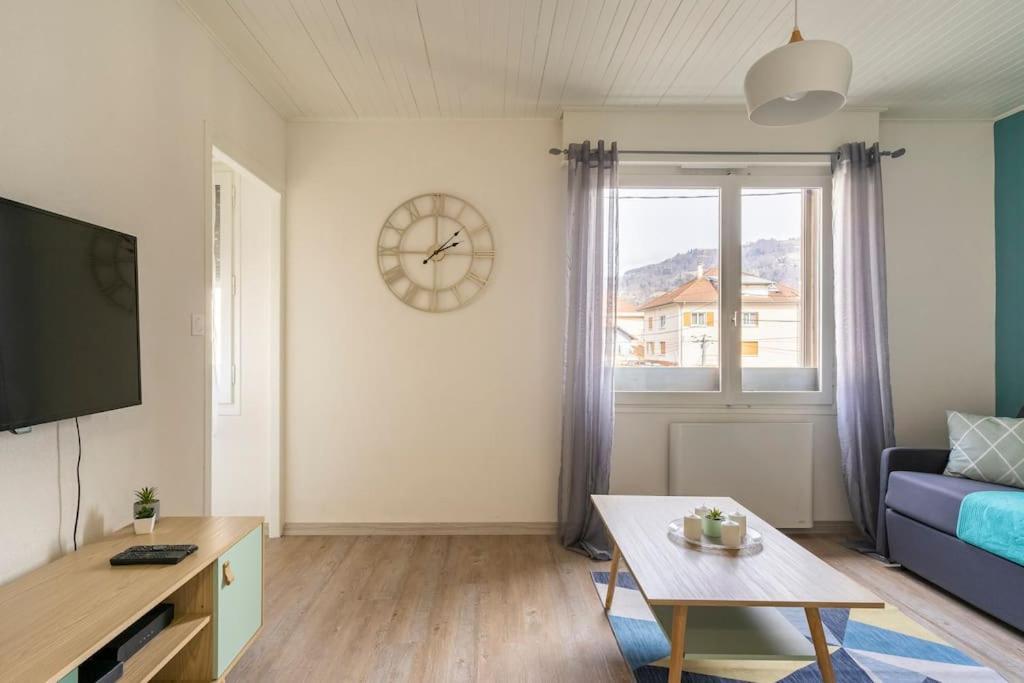 Studio Cosy Proche Du Centre + Parking Gratuit Cluses Exterior photo
